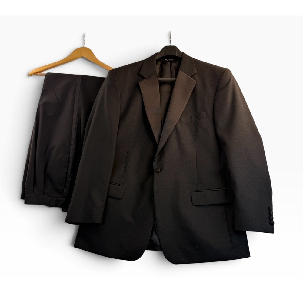 Jos A Bank Tuxedo Black 46R Wool Satin Trim Pleated Pant *Pin hole in lapel